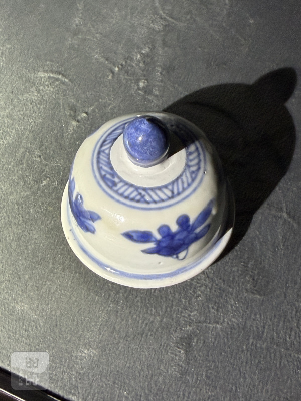 清康熙青花开光花鸟纹模印盖瓶 - 图16